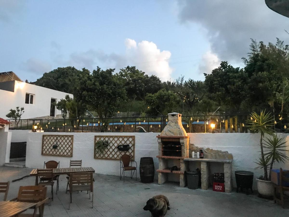 The Far End Surf House - Surf & Yoga Holidays Lourinhã Eksteriør bilde