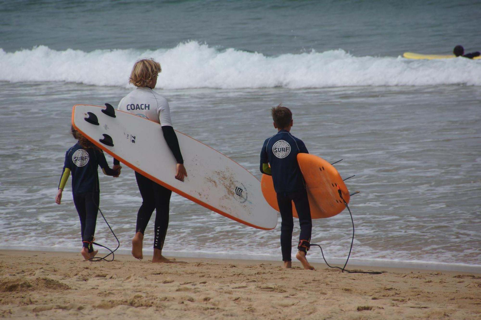 The Far End Surf House - Surf & Yoga Holidays Lourinhã Eksteriør bilde